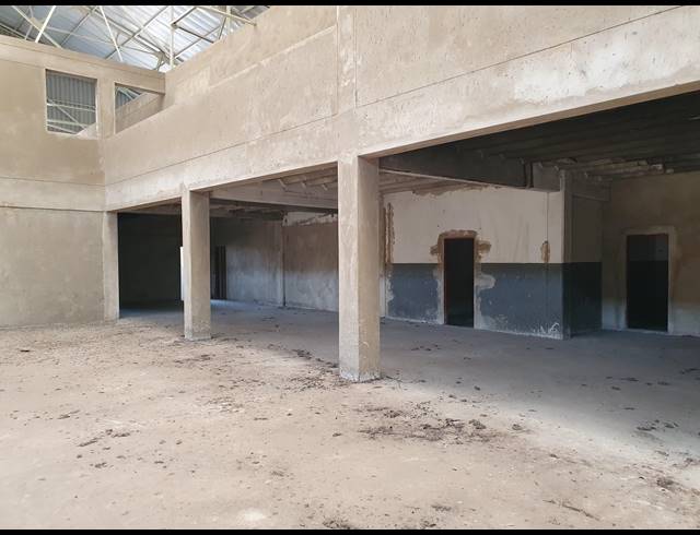 6,000M² WAREHOUSE FOR SALE IN ALBERTON NORTH